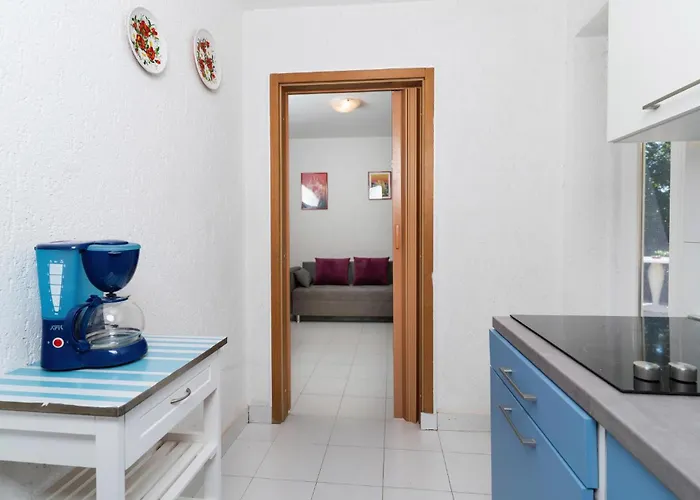 2 Bedroom Cozy In *