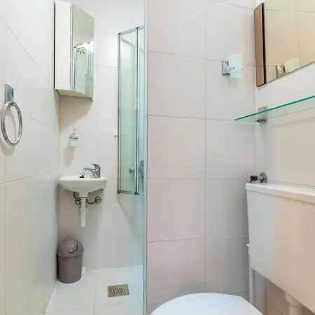 2 Bedroom Cozy In شقة